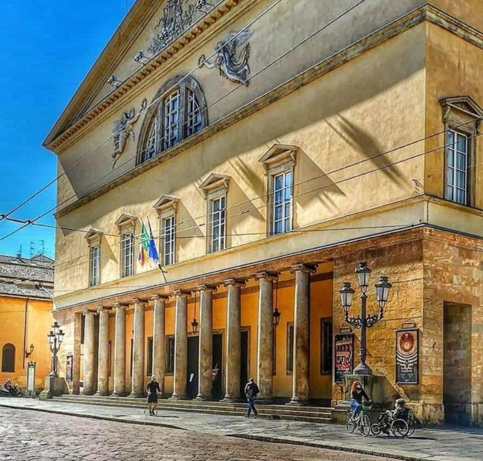 Parma Borgo Antico I I I Free Privat Parking Luaran gambar