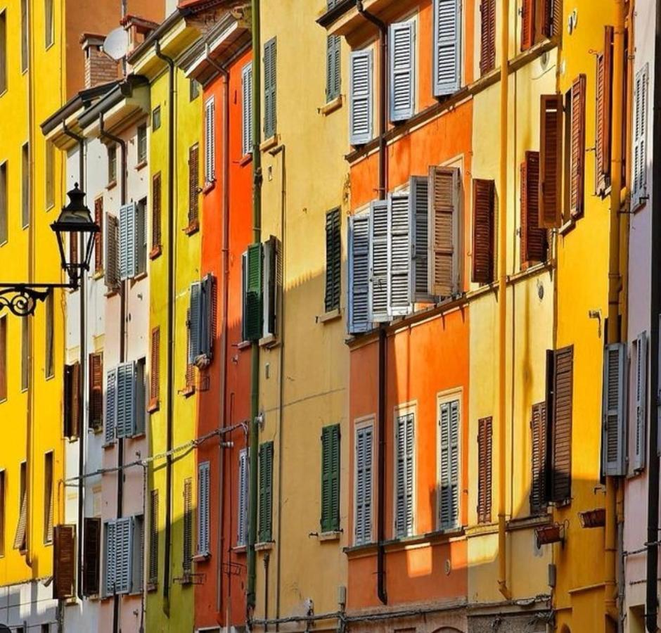 Parma Borgo Antico I I I Free Privat Parking Luaran gambar